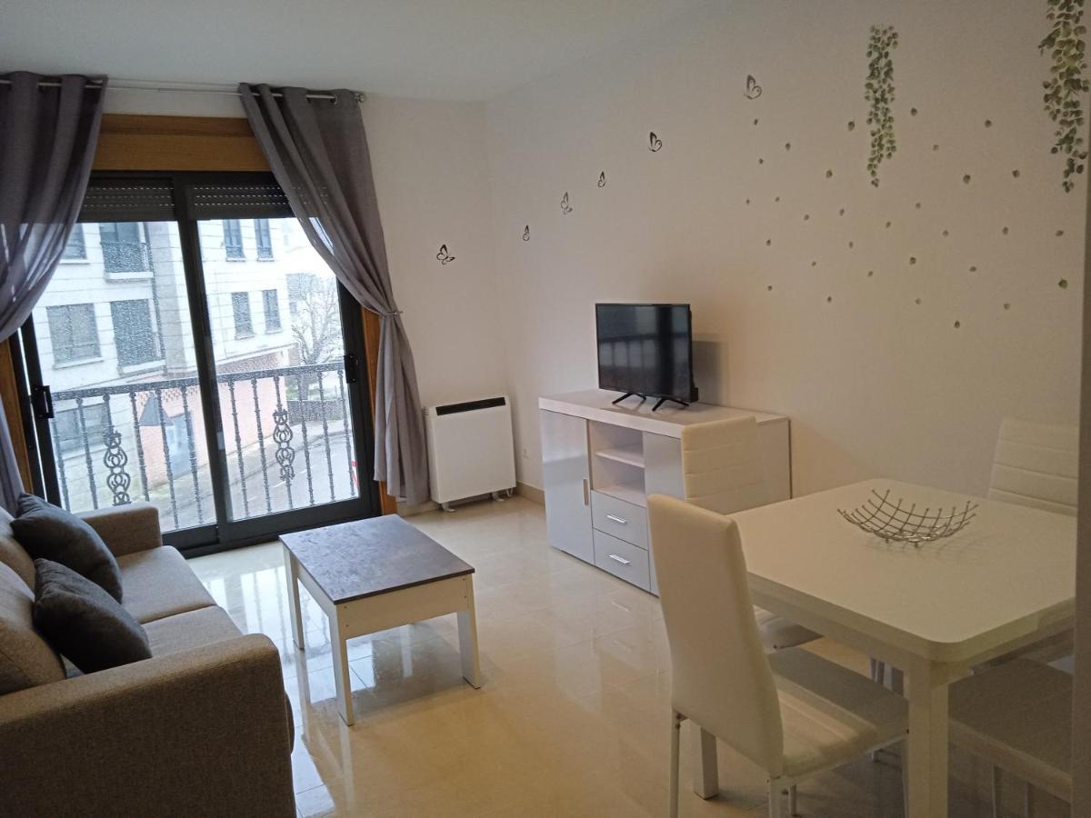 Apartamento Mirabel Rosal المظهر الخارجي الصورة